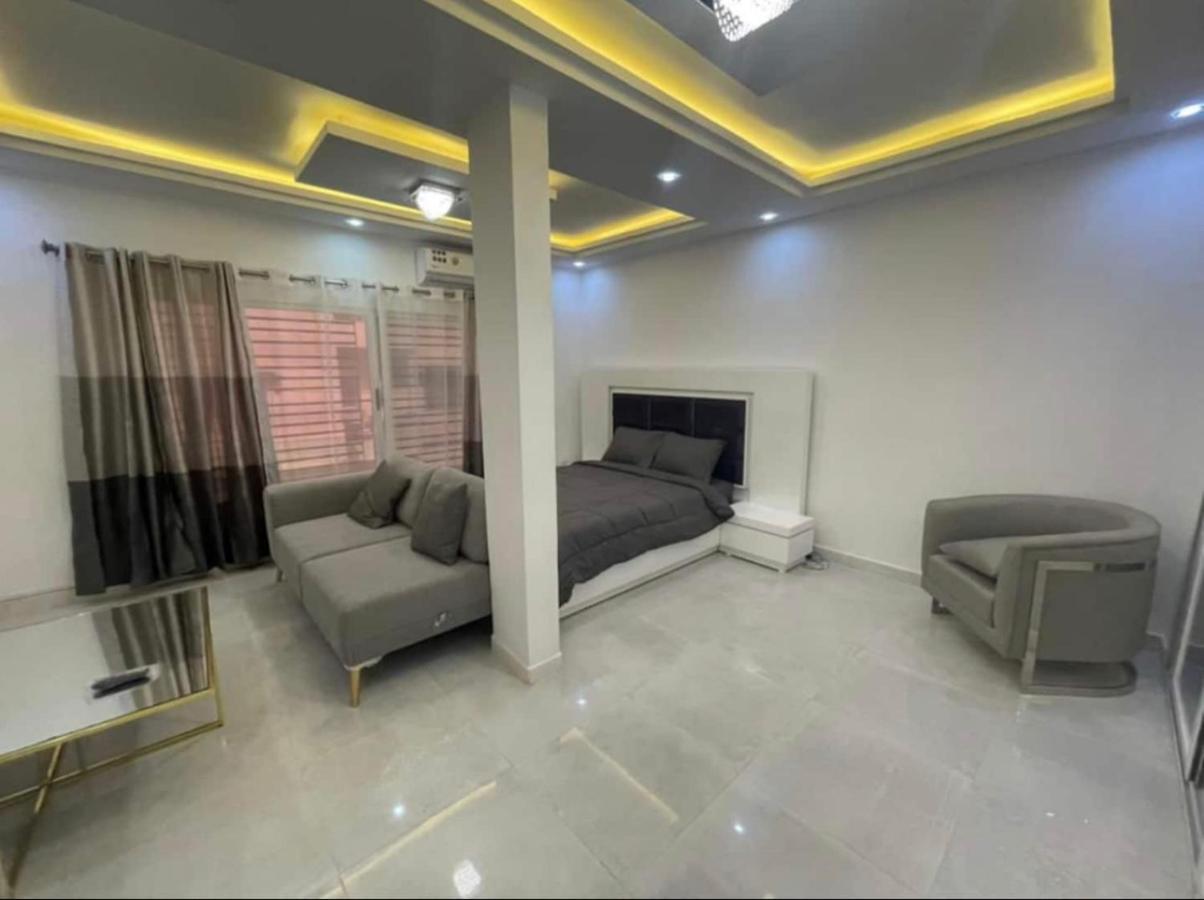 Appartement Luxe Idealement Situe A 达喀尔 外观 照片